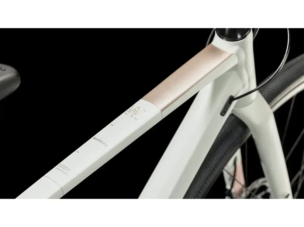 Cube Nuroad WS Gravelbike Lichtgrijs/Roze Dames