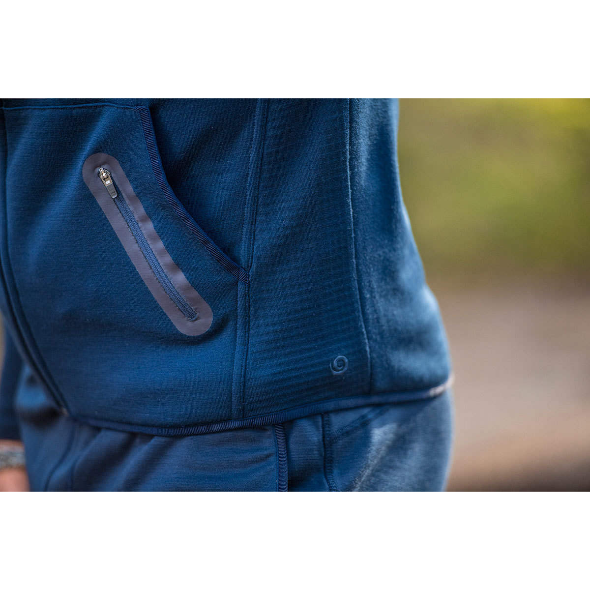 Woolpan Endless Merino Hoodie Dark Blue